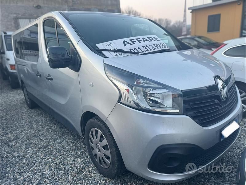 Usata Renault Trafic 125 CV (91 kW) 2016 Grigio Monovolume
