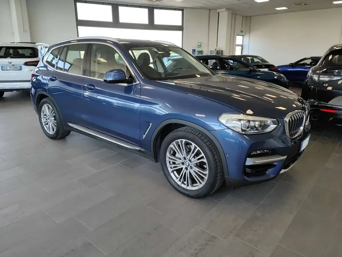Usata BMW X3 Luxury Line 184 CV (135 kW) 2021 Blu/azzurro SUV