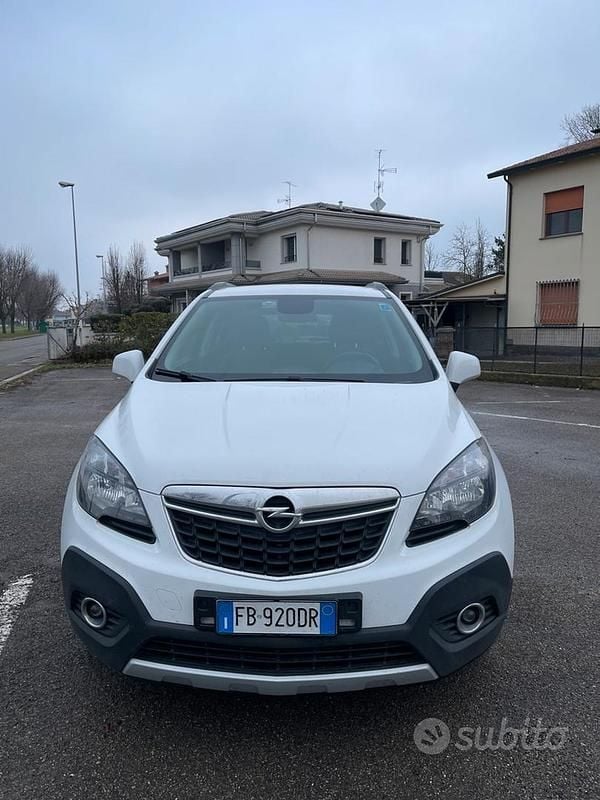 Usata Opel Mokka 136 CV (100 kW) 2015 Bianco SUV