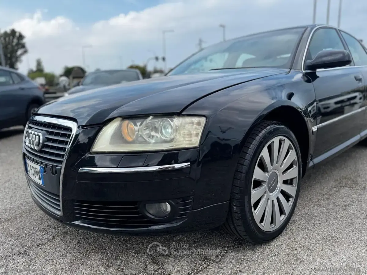 Käytetty Audi A8 233 HP (171 kW) 2005 Musta Sedan