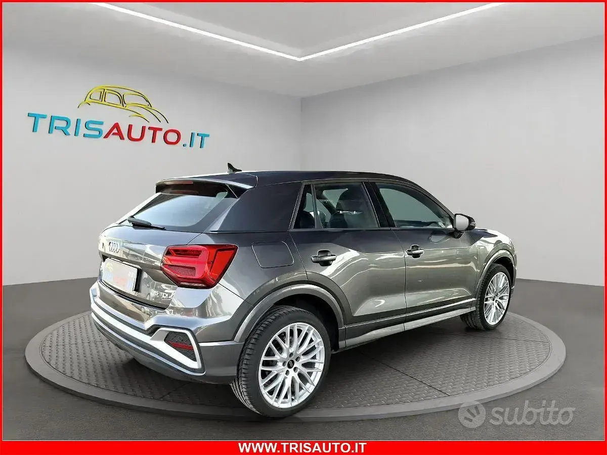 Usata Audi Q2 S-Line 151 CV (111 kW) 2025 Grigio SUV