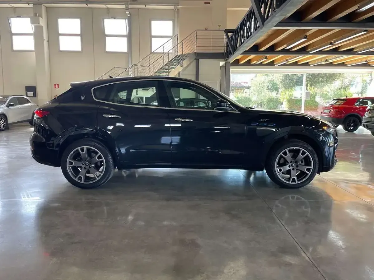 Usata Maserati Levante GT 330 CV (242 kW) 2022 Other SUV