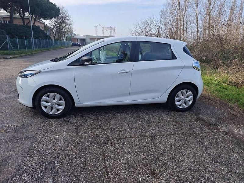 Usata Renault Zoe Life 42 kW (58 CV) 2019 Utilitaria