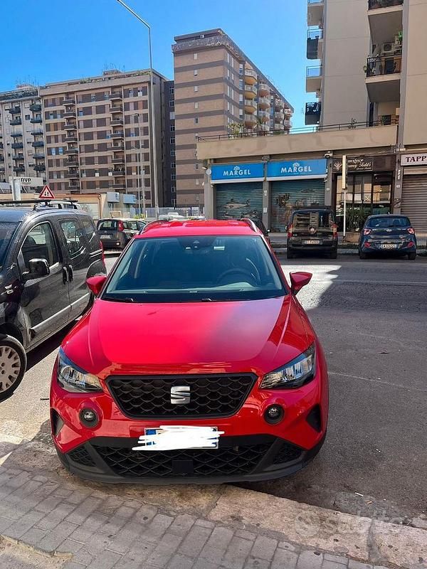 Usata Seat Arona 2022 Rosso SUV