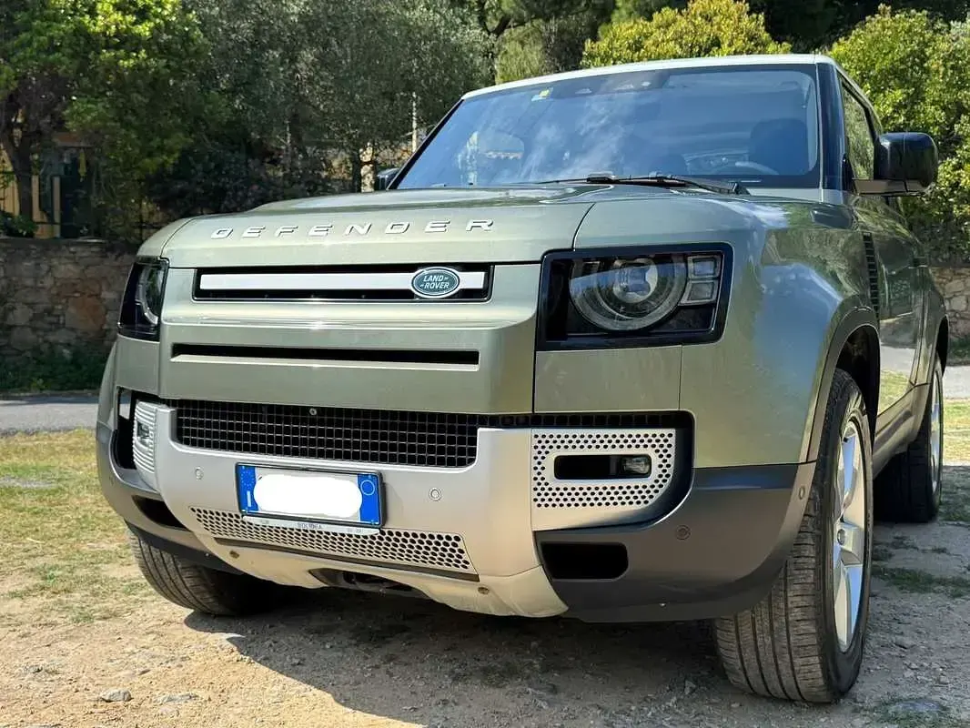 Usata Land Rover Defender 200 CV (147 kW) 2021 Verde SUV