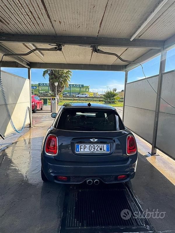 Usata Mini Cooper SD 170 CV (125 kW) 2018 Grigio Utilitaria