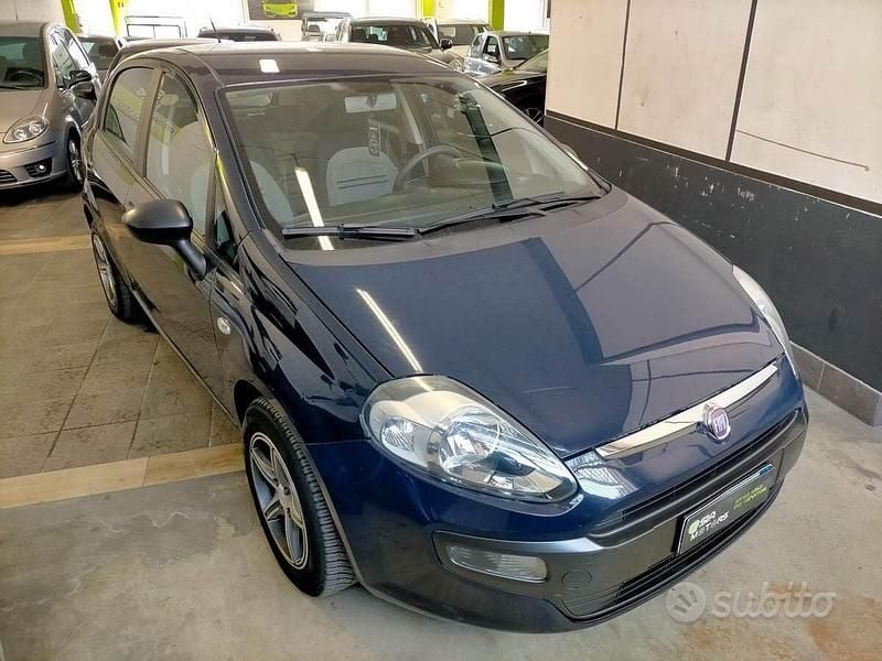 Usata Fiat Punto Evo Dynamic 65 CV (47 kW) 2010 Blu Utilitaria
