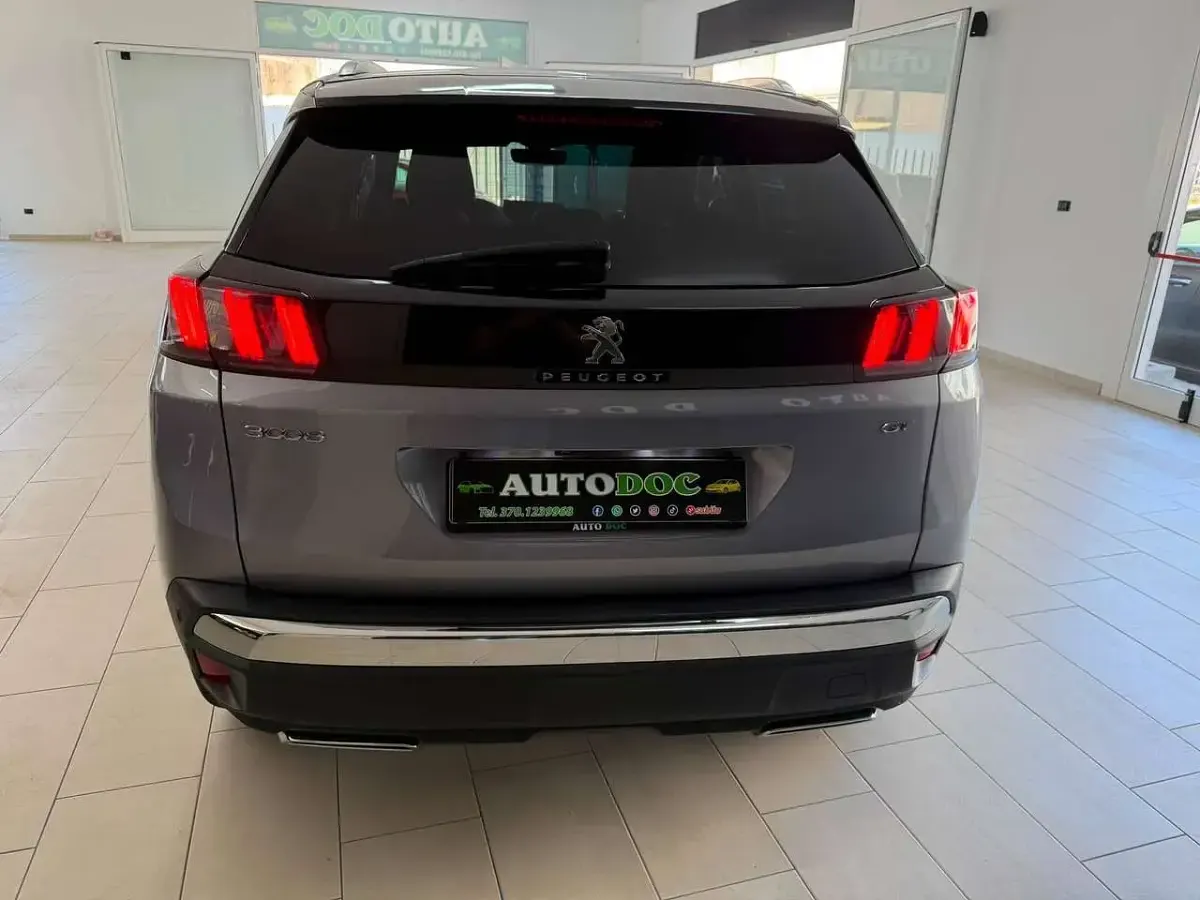 Usata Peugeot 3008 GT 131 CV (96 kW) 2022 Argento SUV