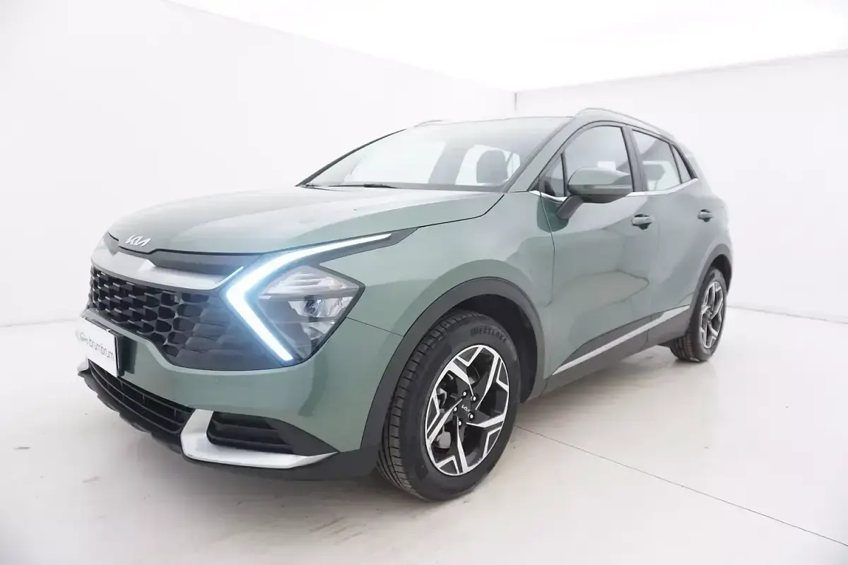 Usata Kia Sportage 136 CV (100 kW) 2023 Verde scuroverde scuro SUV