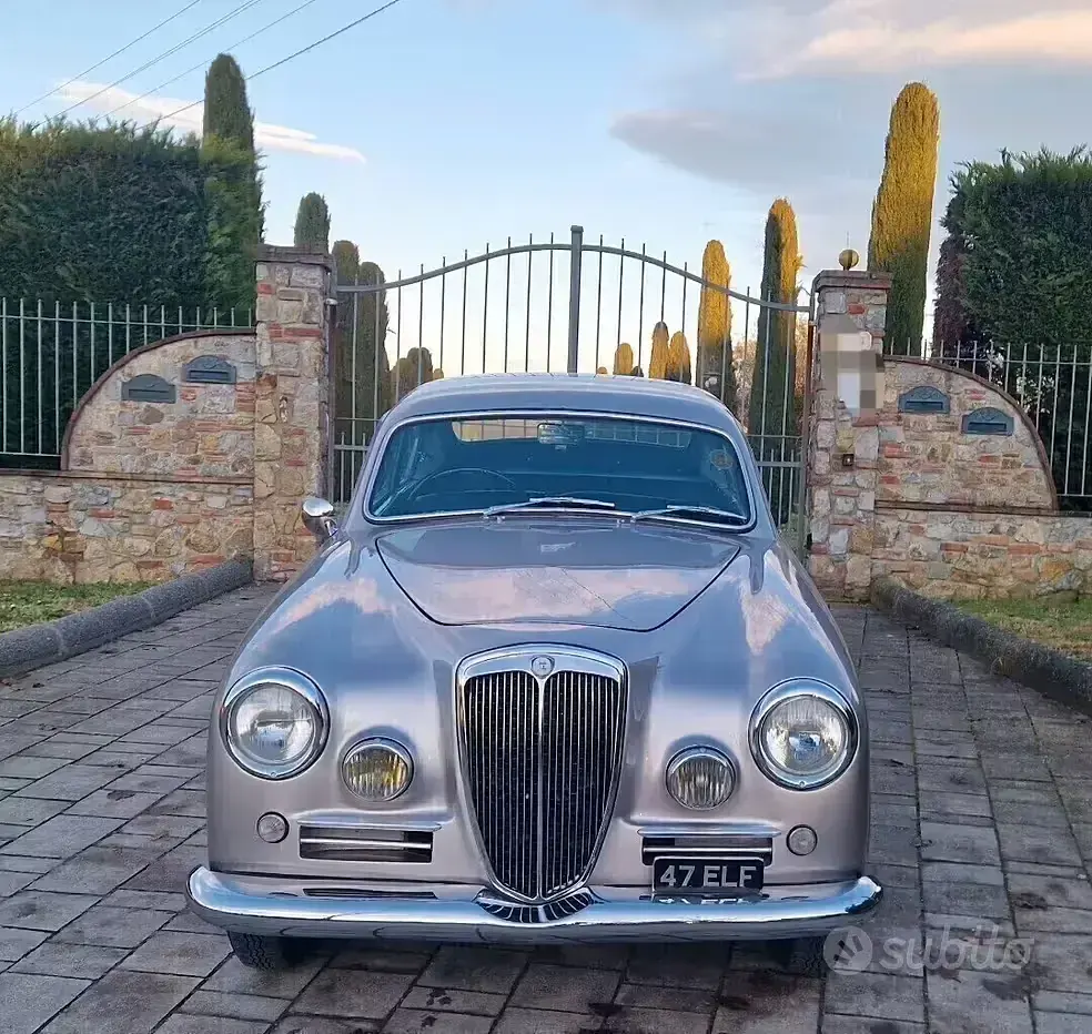 Usata Lancia Aurelia 120 CV (88 kW) 1950 Grigio Coupé