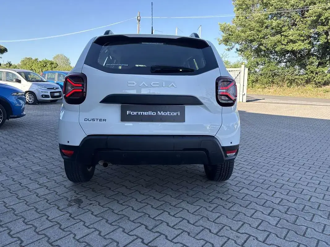 Usata Dacia Duster Essentiel 101 CV (74 kW) 2023 SUV