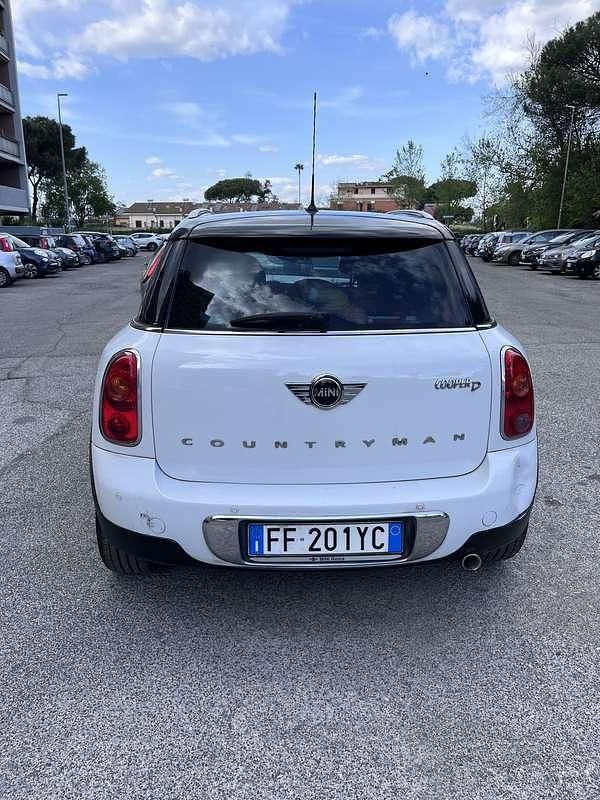 Usata Mini Cooper D Business 116 CV (85 kW) 2016 Utilitaria