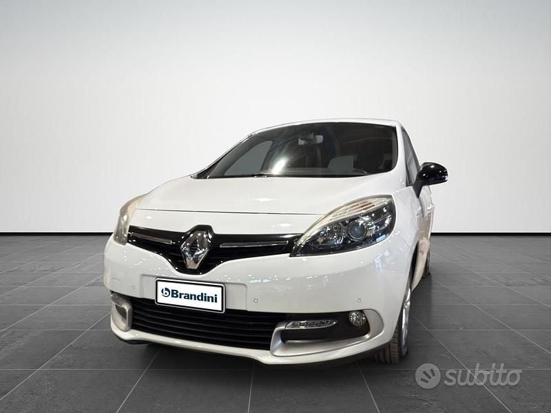 Usata Renault Scénic III LIMITED 110 CV (80 kW) 2016 Bianco SUV