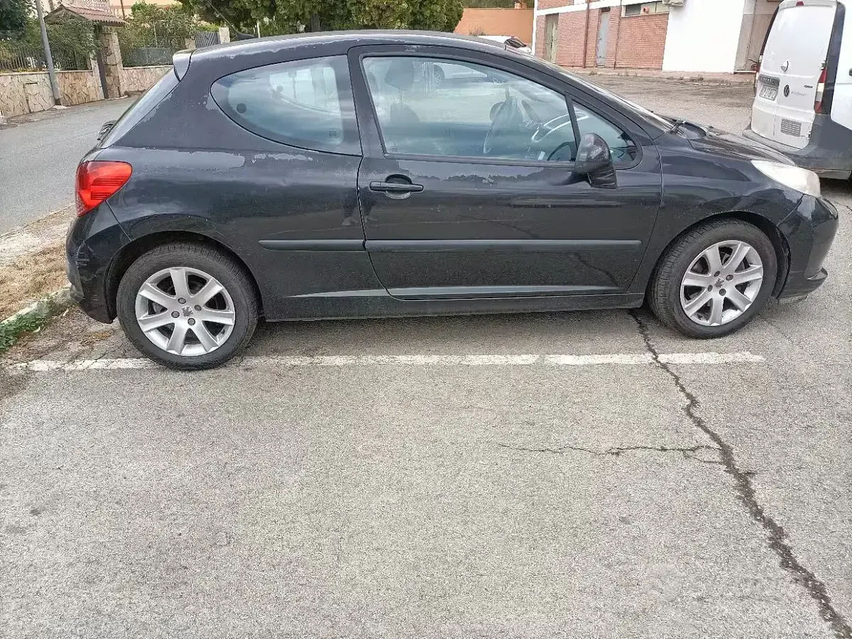Usata Peugeot 207 109 CV (80 kW) 2007 Berlina