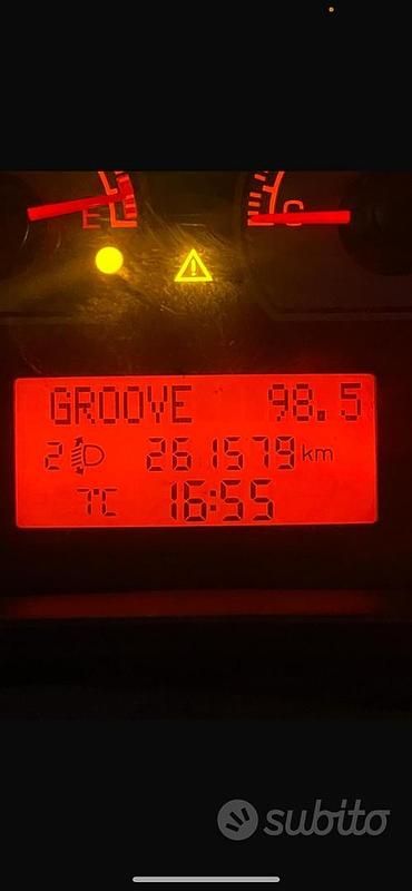 Usata Fiat Grande Punto 131 CV (96 kW) 2007 Grigio Utilitaria