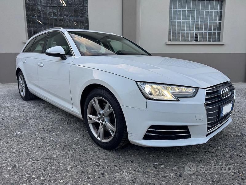 Usata Audi A4 150 CV (110 kW) 2016 Bianco Station wagon