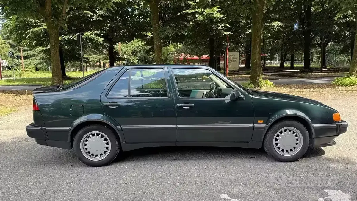 Usata Saab 9000 163 CV (119 kW) 1993 Verde Station wagon