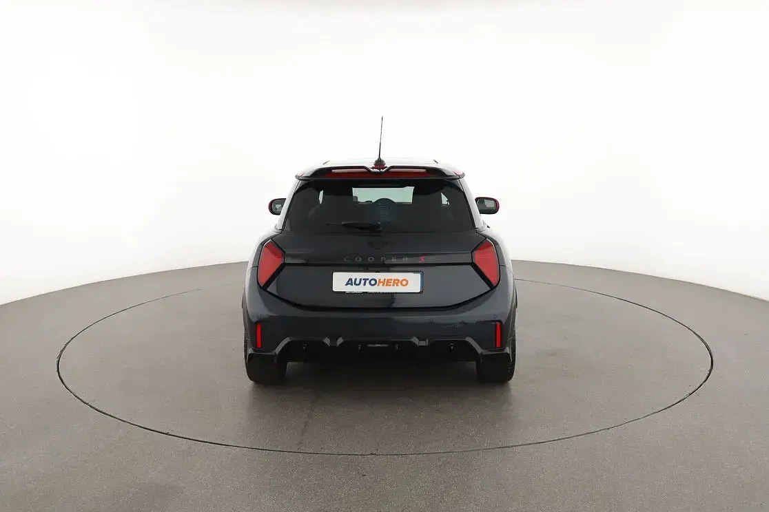 Usata Mini John Cooper Works 204 CV (150 kW) 2024 Grigio Utilitaria