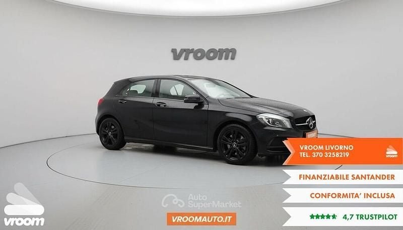 Usata Mercedes A180 Premium 109 CV (80 kW) 2017 Nero Berlina