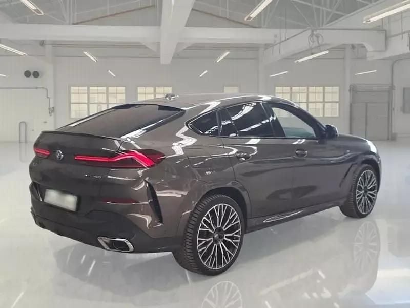 Usata BMW X6 M Sport 380 CV (279 kW) 2025 SUV