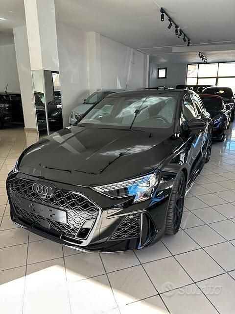 Nuova Audi RS3 Ambiente 2025 Nero Berlina