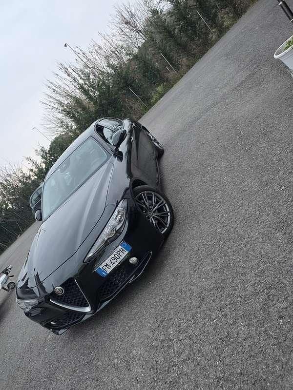 Usata Alfa Romeo Giulia 150 CV (110 kW) 2017 Berlina