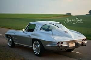 Usata Chevrolet Corvette Stingray 340 CV (250 kW) 1963 Argento Coupé