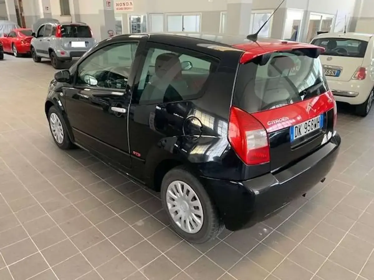 Usata Citroën C2 68 CV (50 kW) 2007 Nero Utilitaria