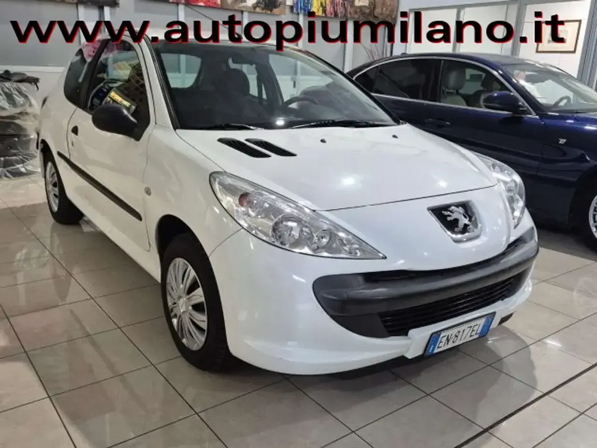 Usata Peugeot 206 60 CV (44 kW) 2010 Bianco Berlina