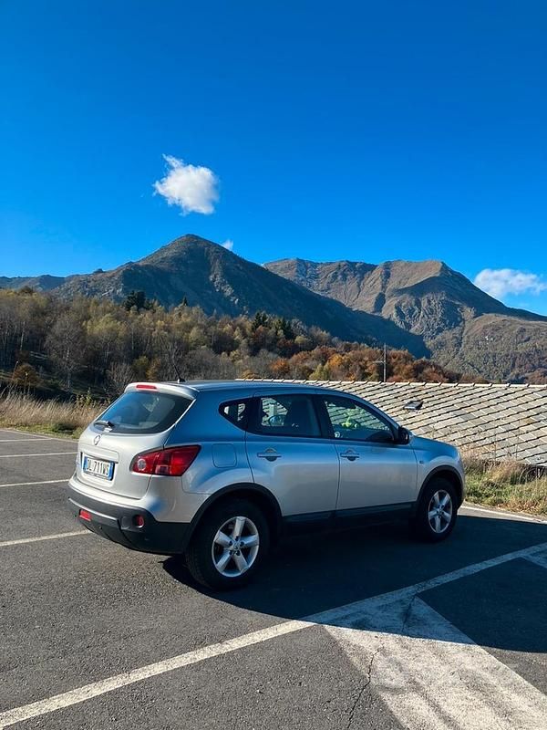 Usata Nissan Qashqai 140 CV (102 kW) 2007 Grigio SUV