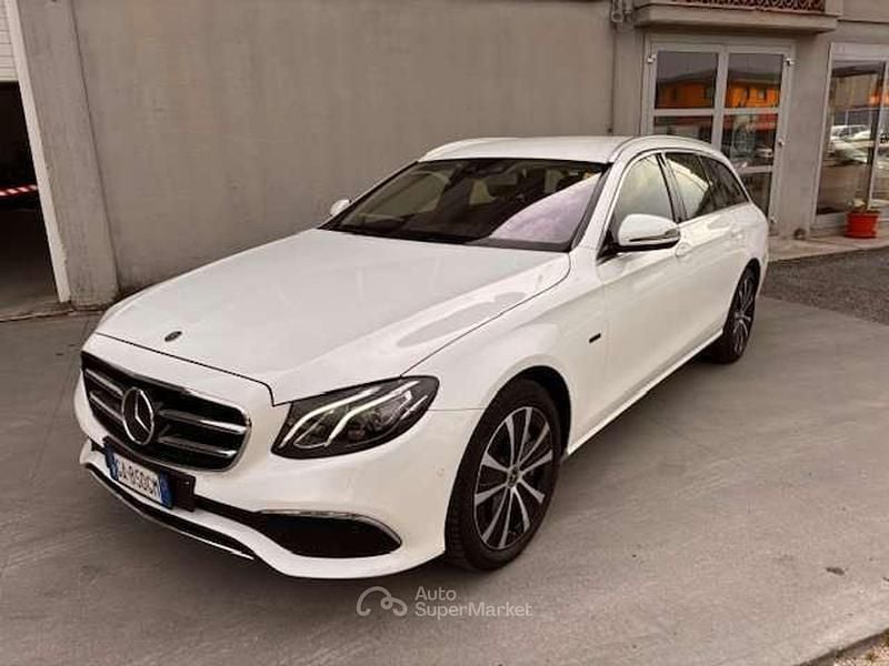 Usata Mercedes E300 194 CV (142 kW) 2020 Bianco Station wagon