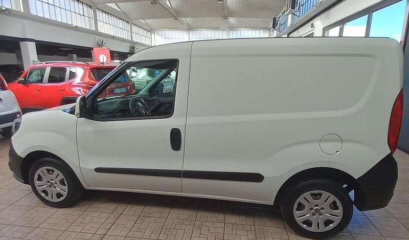 Usata Fiat Doblò 95 CV (69 kW) 2019 Bianco Monovolume