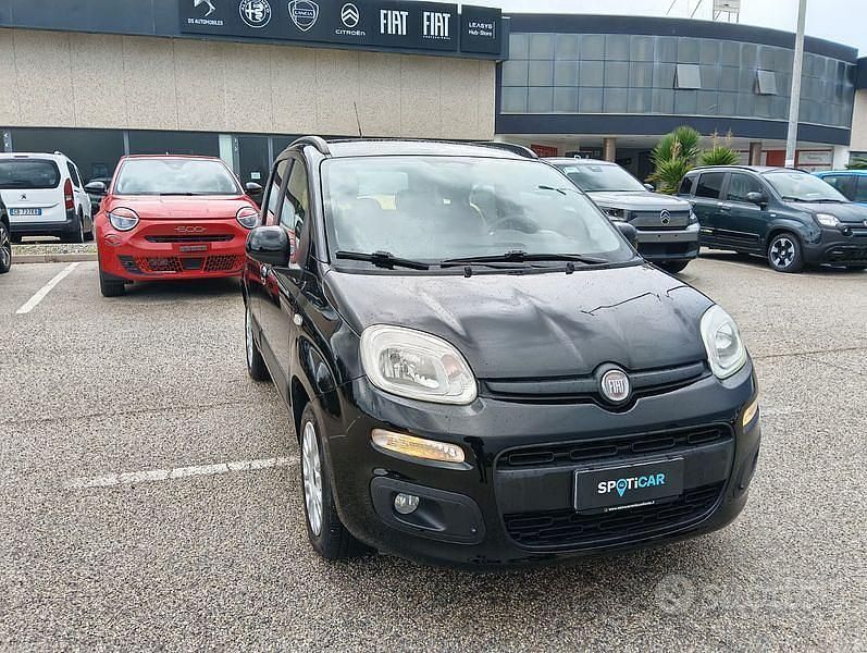 Nero Usata 2012 Fiat Panda Easy Tre volumi | 6800 € (Cara) - Immagine 1/4