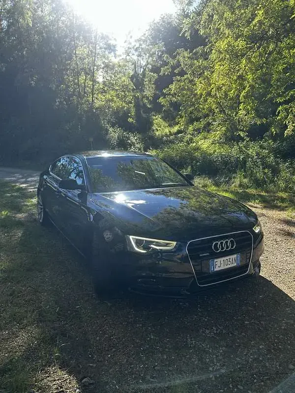 Usado Audi A5 Sportback Ambiente 150 HP (110 kW) 2017 Citadino
