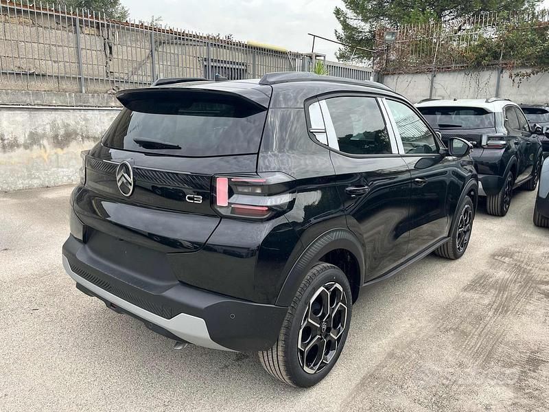 Nuova Citroën C3 PureTech 100 CV (73 kW) 2025 Vari colori Berlina