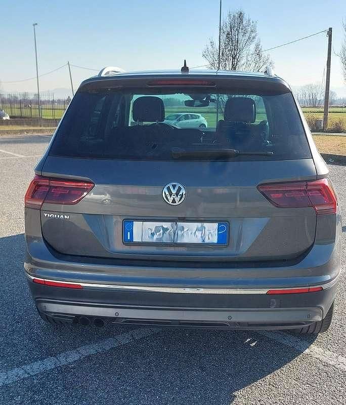 Usata VW Tiguan Advance 150 CV (110 kW) 2018 Grigio SUV