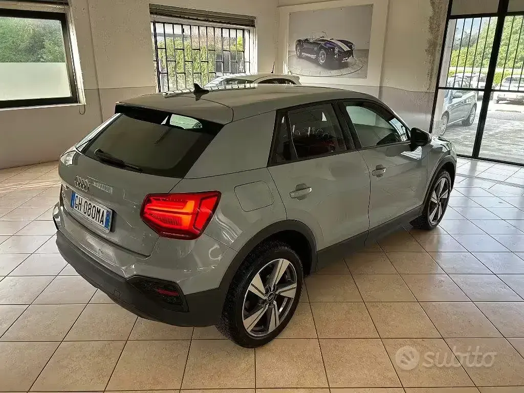 Usata Audi Q2 150 CV (110 kW) 2022 Grigio SUV