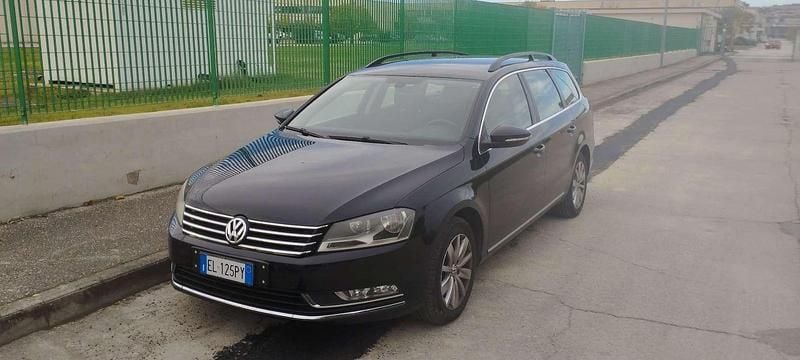 Usata VW Passat Comfortline 150 CV (110 kW) 2012 Nero Station wagon