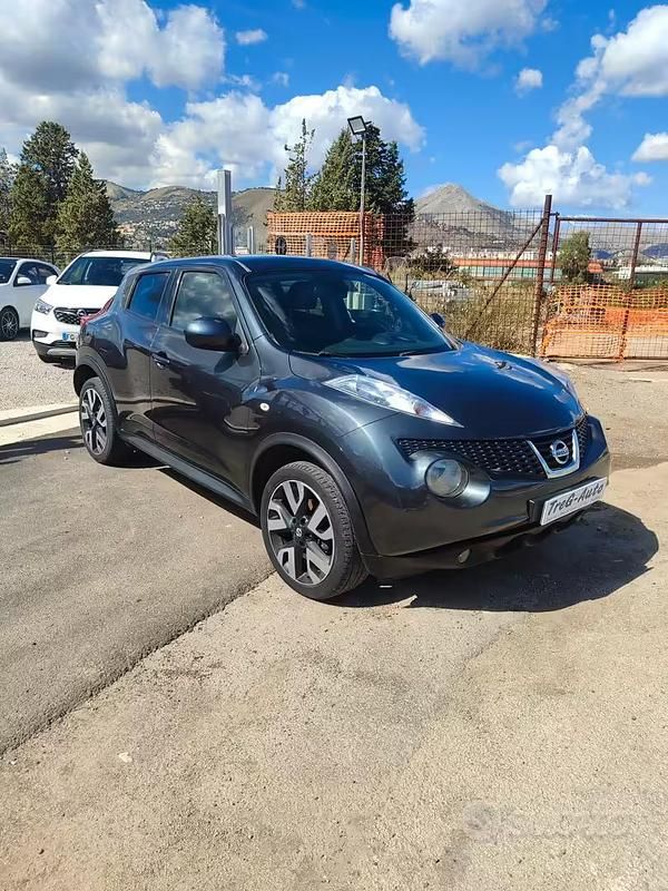 Usata Nissan Juke Tekna 110 CV (80 kW) 2014 Blu SUV