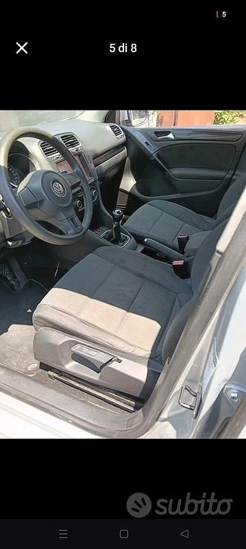 Usata VW Golf VI 102 CV (75 kW) 2010 Grigio Utilitaria