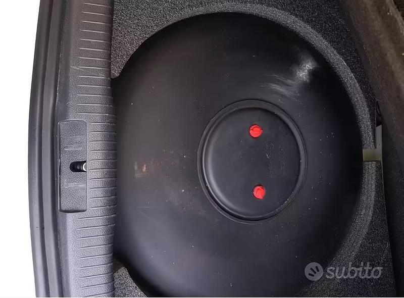 Usata VW Golf 80 CV (58 kW) 2011 Bianco Coupé