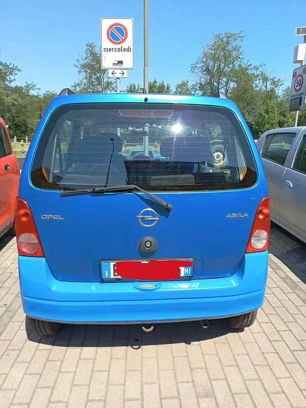 Usata Opel Agila Color Edition 75 CV (55 kW) 2002 Blu/azzurro Monovolume