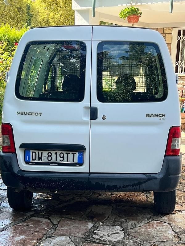 Usata Peugeot Partner 75 CV (55 kW) 2009 Bianco