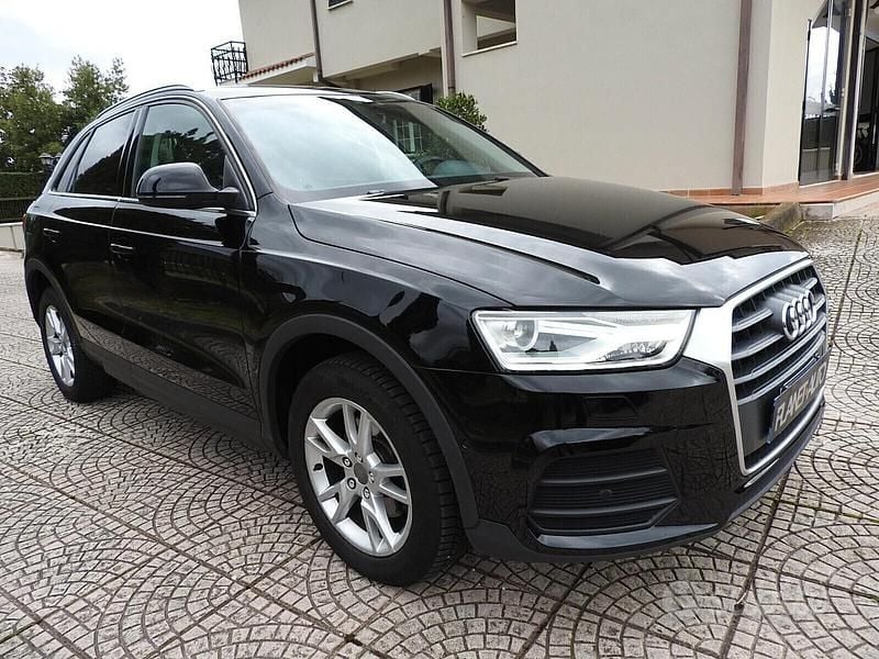 Usata Audi Q3 120 CV (88 kW) 2016 Nero SUV