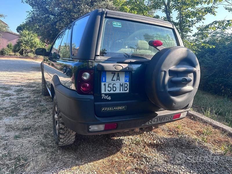 Usata Land Rover Freelander 111 CV (81 kW) 2002 Verde SUV