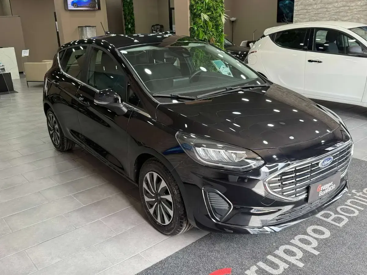 Usata Ford Fiesta Titanium 75 CV (55 kW) 2023 Nero Utilitaria