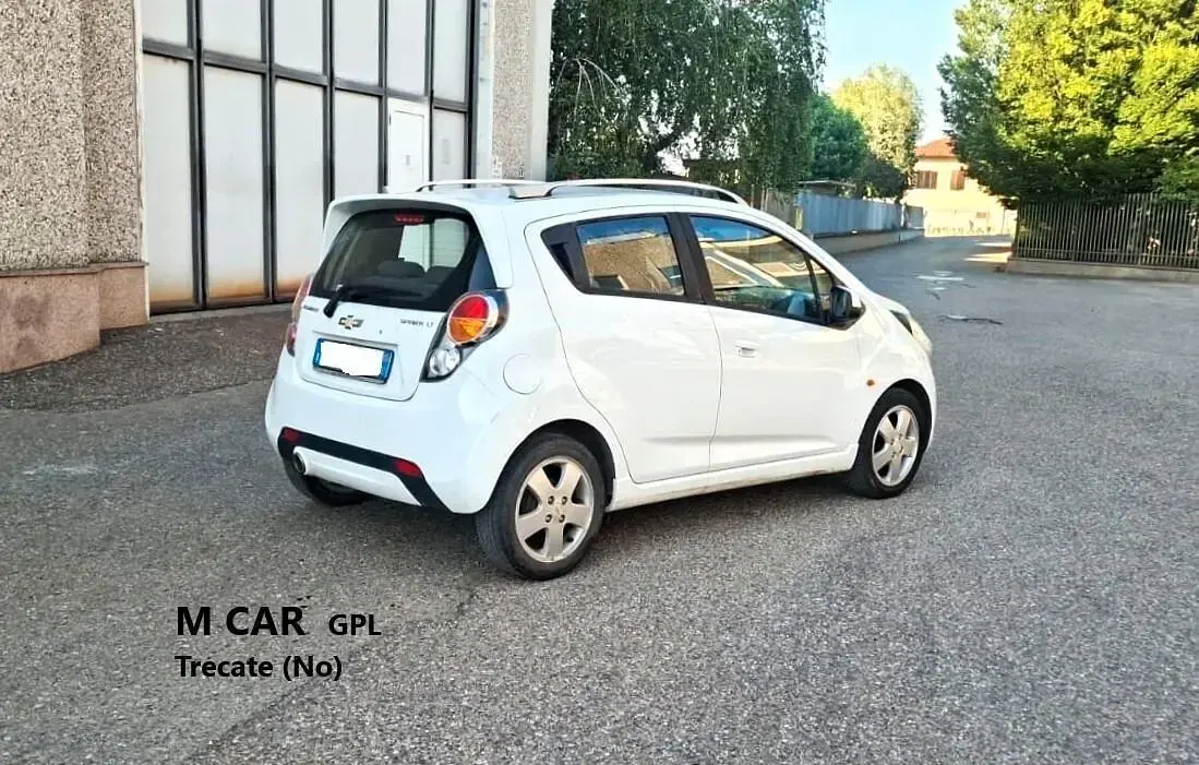 Usata Chevrolet Spark LT 79 CV (58 kW) 2011 Bianco Utilitaria