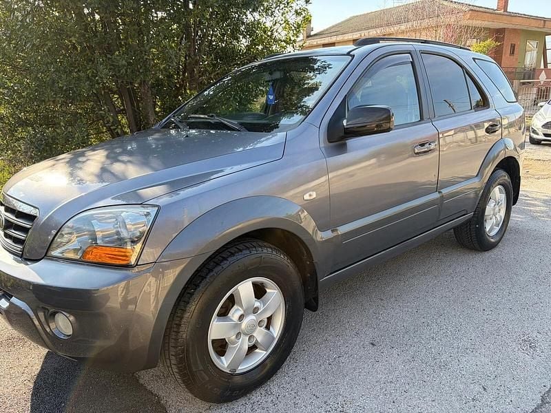 Usata Kia Sorento Active 170 CV (125 kW) 2006 Grigio SUV