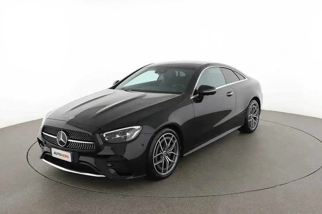 Usata Mercedes E220 Premium Plus 195 CV (143 kW) 2022 Coupé