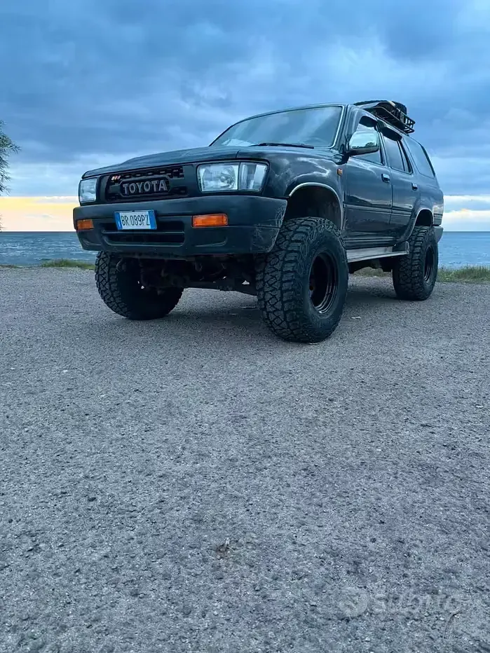 Usata Toyota 4 Runner 90 CV (66 kW) 1992 SUV